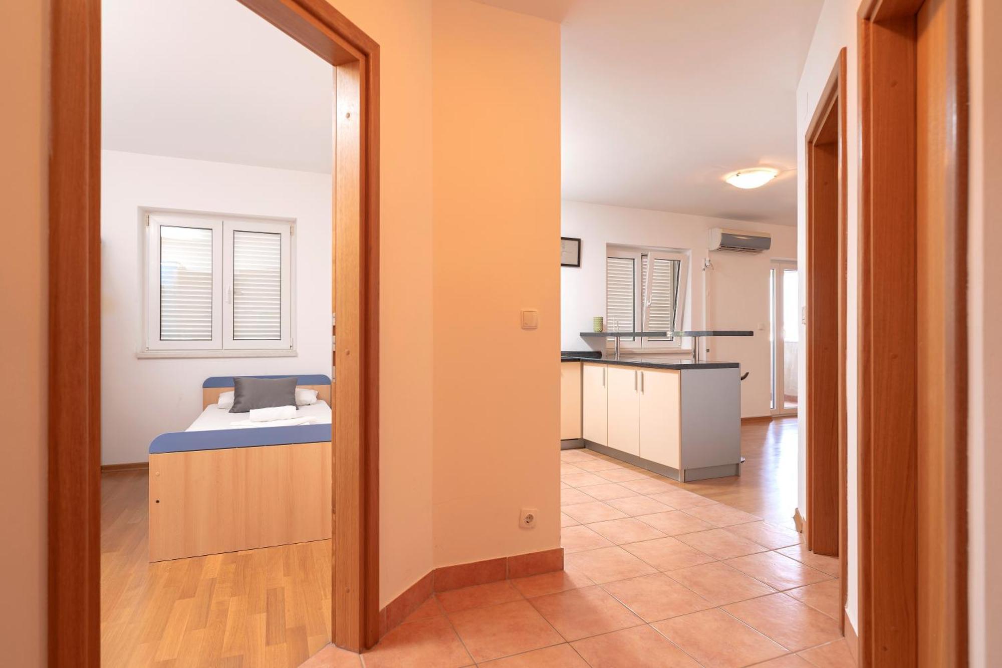 Villa Dalmatia Apartments Bol Exteriör bild